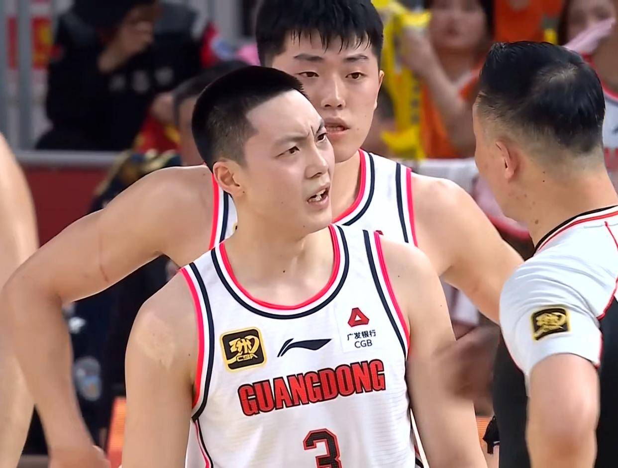 深圳男篮加时末段队长鼓劲，志在NBA季后赛名次提升，悬念犹存，阵容厚度经受考验的简单介绍