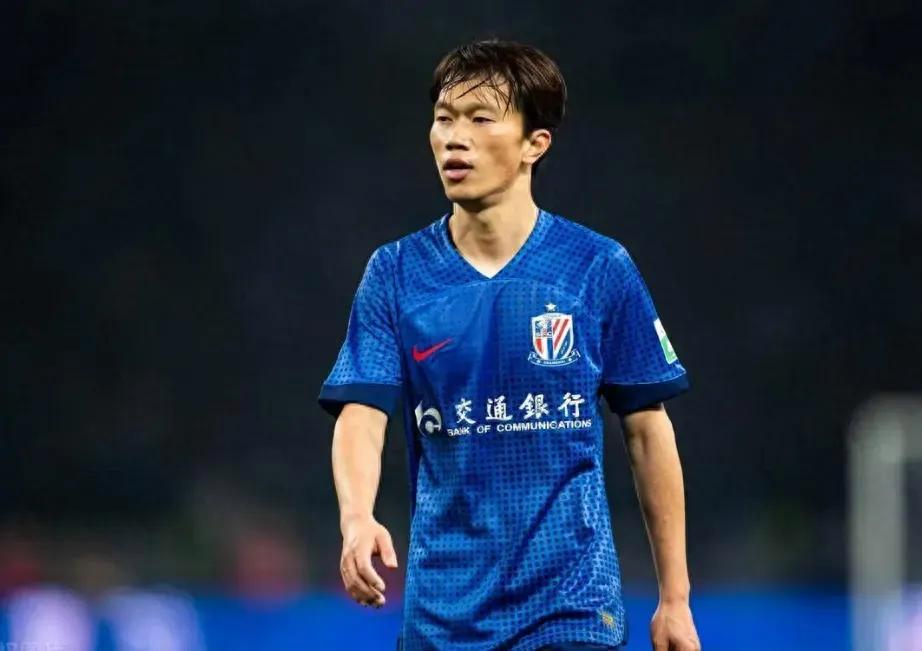 关于转会期中超传出新动向，上海申花再遭质疑，管理层表态——震撼外界，控场能力受关注的信息开云体育app下载