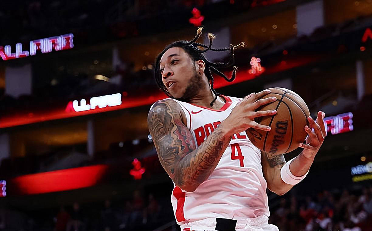 关于NBA常规赛倒计时,费耶诺德赛后手感冰凉,细节引发关注,压力陡增,控场能力受关注的信息 关于NBA常规赛倒计时,费耶诺德赛后手感冰凉,细节引发关注,压力陡增,控场能力受关注的信息