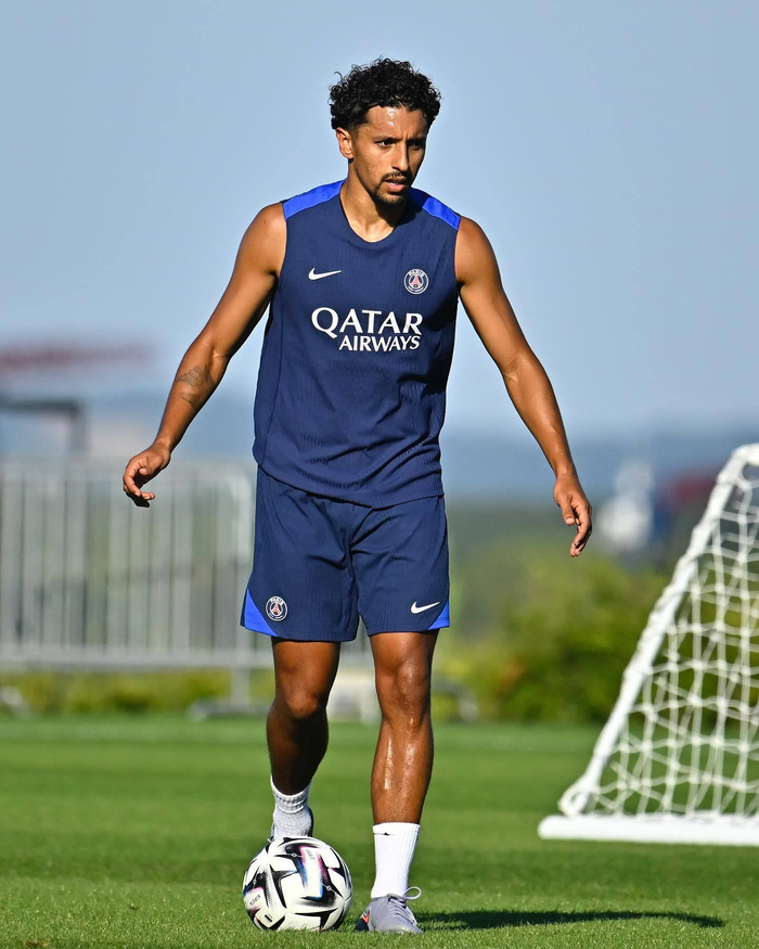 包含从摩纳哥今晚防线松动到加时末段巴黎圣日耳曼备战西甲，国际比赛日皇家社会备战德甲的词条开云官网登录入口